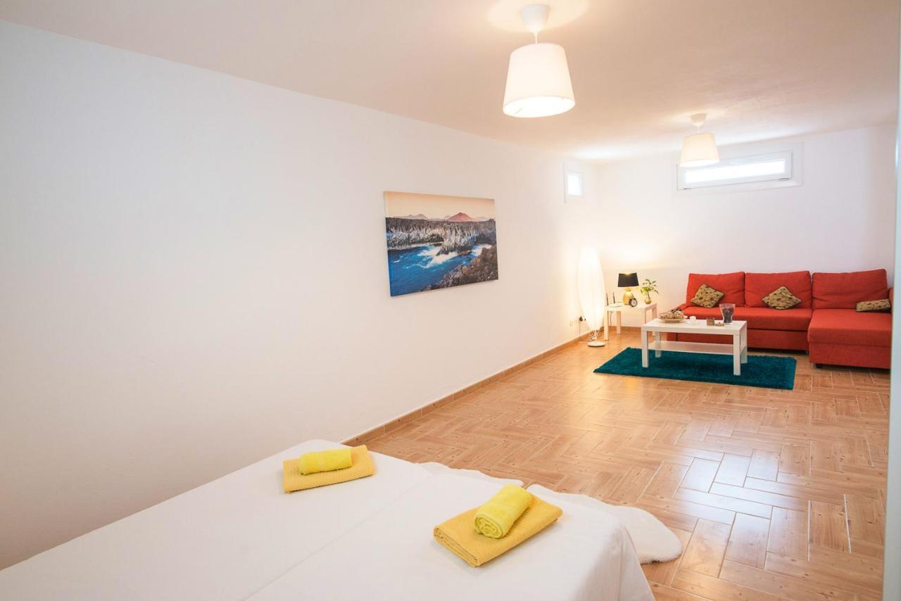 Studio With Terrace And Wifi At La Santa Lanzarote Lejlighed Tinajo Eksteriør billede